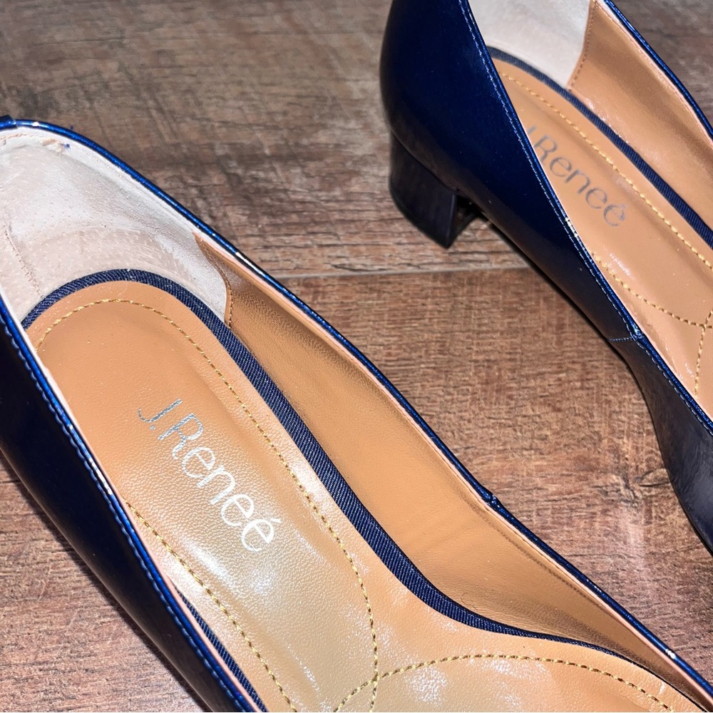 J. Renee Cameo Patent Bow Detail Block Heel Pumps - Picture 9 of 14